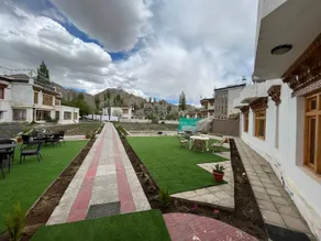 Kurja Garden Leh – Near Market - Image 4