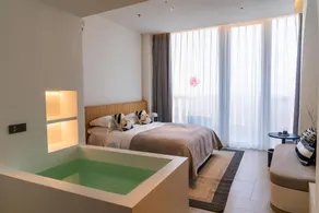 Ocean spa hotel - Image 2