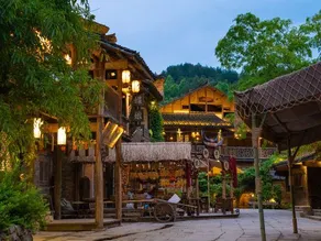 Zunyi Wujiangzhai Covered Bridge Inn - Image 2