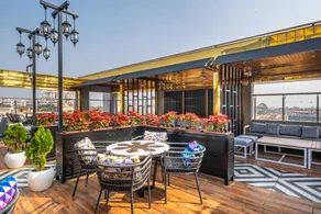 Zoris Boutique Hotel - Image 2