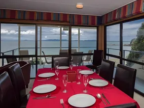 By the Bay Beachfront Apartments - Image 4