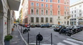 Rifugio Whitman, con parcheggio in centro Trieste - Image 4
