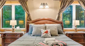 Lakefront Escape Hot Tub & Sauna Retreat - Image 2