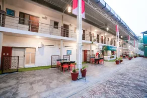 Palette - Dayal Lodge - A Boutique Hotel - Image 4