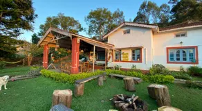 The Birdhouse Backpackers Hostel - Image 3