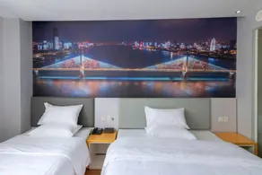 7Days Inn Chongqing Banan Yudong Pedestrian Street Duhuili Branch - Image 5