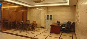 Xingren Tianli Hotel - Image 4