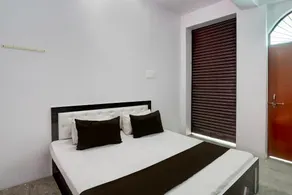 Hotel O by OYO Ayush And Restaurants - Image 2