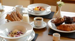 Victoria House Bed and Breakfast - Image 5
