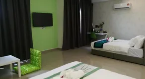 D' Cozy Inn - Image 4