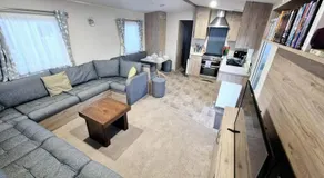 Birchington Vale - Trieste Sleeps 6 - Image 2