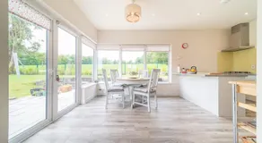 2 BED WATERFRONT PROPERTY - CLOSE TO COURTMACSHERRY - Image 3