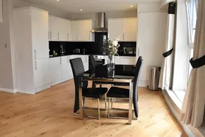 Prime Properties Battersea - Image 3