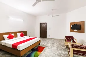 Hotel O Dev Sukhdev Palace - Image 2