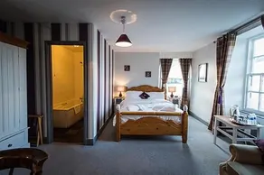 The Dyvels Inn - Image 2