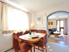 Charming Apartment in Bramberg am Wildkogel with Garden - Image 4