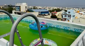 LUXE Penthouse 4BHK with Swimming pool - Image 4