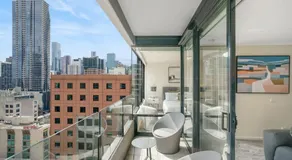 City Point Suite - Image 4