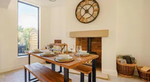 3 Bed House With Hot Tub Great Ayton - TOP Terrace - Image 3