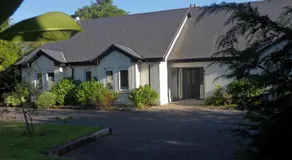 Ethan House Holiday Suites - Image 2