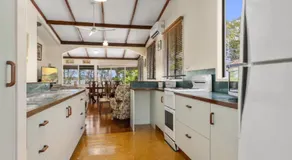 Grandads Beach House - Image 3