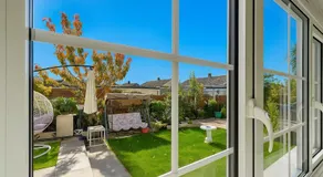 Hayaat Cottage, Cosy New Studio, great London link - Image 2
