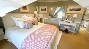 Newton Cottage - Image 2