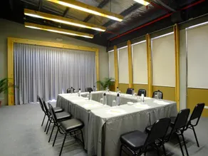 Cuarto Hotels Cebu - Image 5