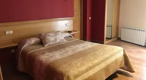 Hotel Rural El Alberche - Image 2