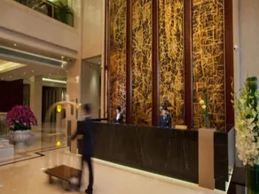 Classical Plaza Hotel - Image 3