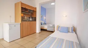 Miramare Hotel - Image 2