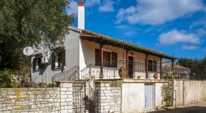 Evelina House - Image 4