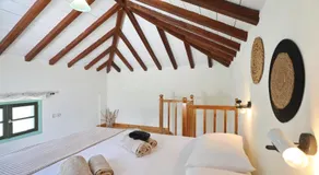 Skopelos Evergreen Apartments - Image 2