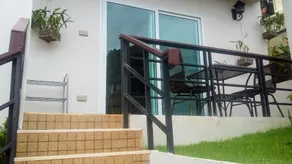 Peaceful 1-bedroom home in private residence - Image 3