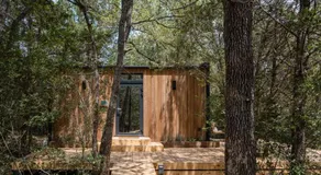 Lakeside ÖÖD Mirror Cabin #2- Austin Nature Stay - Image 4