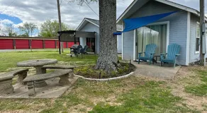 Mountain View Guest Motel - Image 4