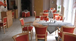 Parkhotel Phoenix Garni - Image 2