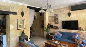 21 A - Image 3