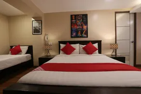 OYO 419 La Scala Residences - Image 3