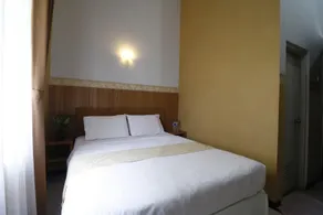 Amelia Guest House - Image 3