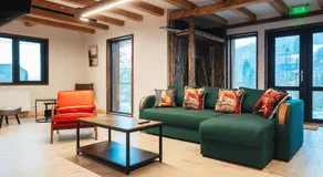 Fox Chalet - Image 2