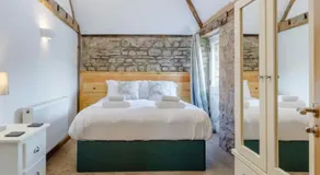 The Granary at Henrhiw Farm Cottages - Image 2