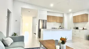 Spacious 4 Bedroom Hunter Home - Image 2