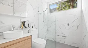 Modern Single Room in Botany - Mins to Airport - Shared Bathroom - Image 2