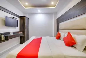 OYO 70019 Hotel Bhartia Guest House - Image 2