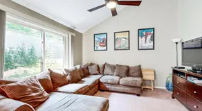 Four Seasons Retreat - Image 2