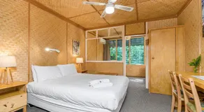 Tallow Beach Motel - Image 2