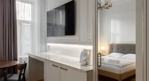 Roze Kurmajas Apartments - Image 2