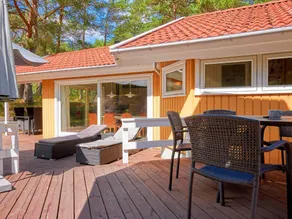 8 Person Holiday Home in Nexo - Image 3