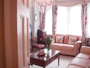Brayscroft House - Image 2